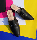 Load image into Gallery viewer, BUCKLE DETAIL HEELED BLACK COLOR