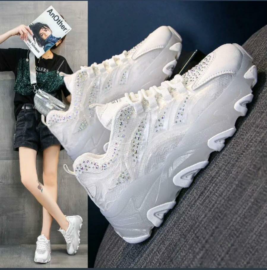 Awesome designable sneaker shoes for women , White