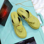 Load image into Gallery viewer, Girls Flat T-Strap Flats with Buckles
