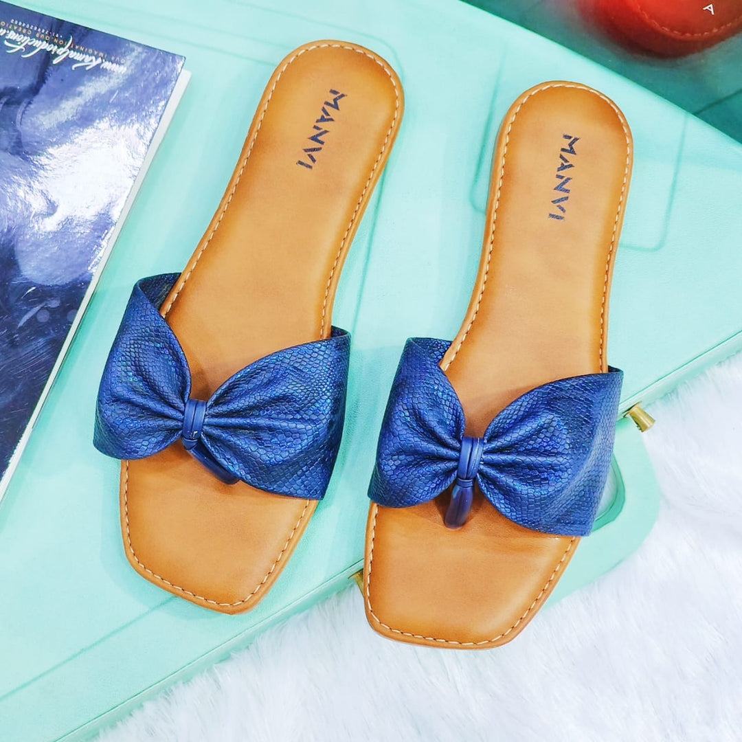 WOMEN FLAT FASHION AND LATEST DESIGN BLUE  COLOR FLATS