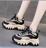 Load image into Gallery viewer, WOMAN&#39;S SHOES BLACK CHUNK GS.48
