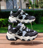 Load image into Gallery viewer, WOMAN&#39;S SHOES BLACK CHUNK GS.52
